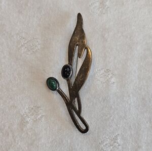 Mexico TG-143 Sterling Silver 925 Floral Brooch with Green and Black Stones